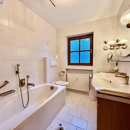 Апартаменты Adriana *