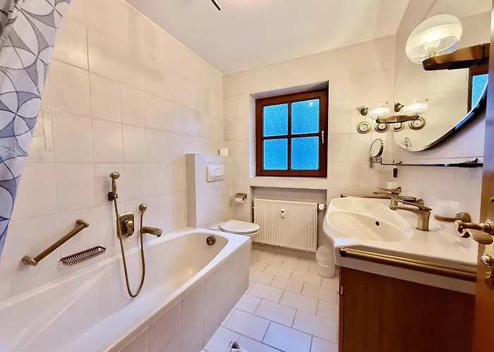 Апартаменты Adriana *